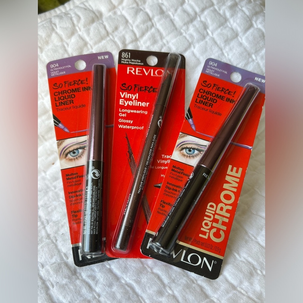 NIP TWO - REVLON CHROME LIQUID ULTRA VIOLET & ONE - VINYL MIGHTY MOCHA EYELINER